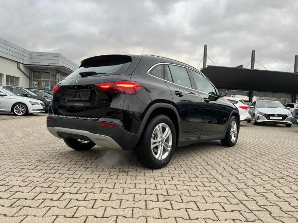 Mercedes-Benz GLA-Klasse