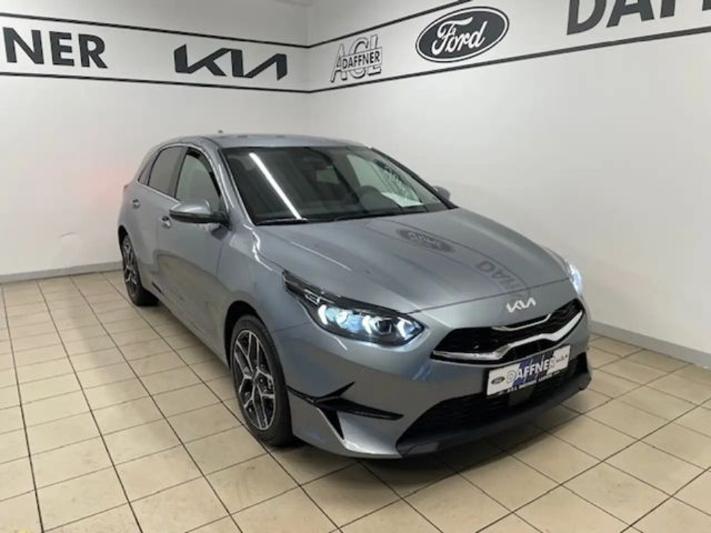 Kia Ceed 2025 Benzine