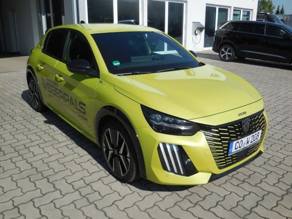 Peugeot e-208