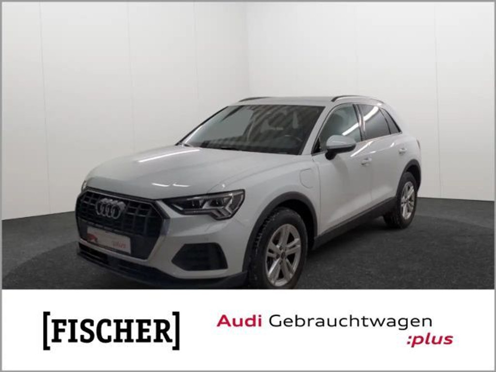 Audi Q3 2022 Hybride Benzine