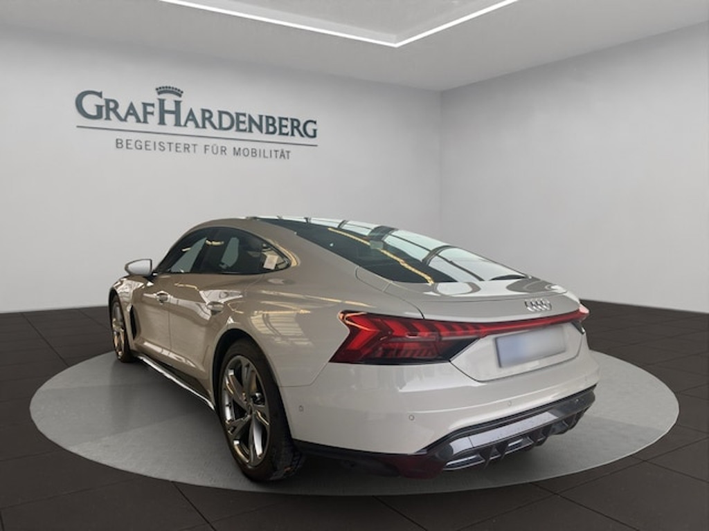 Audi e-tron GT