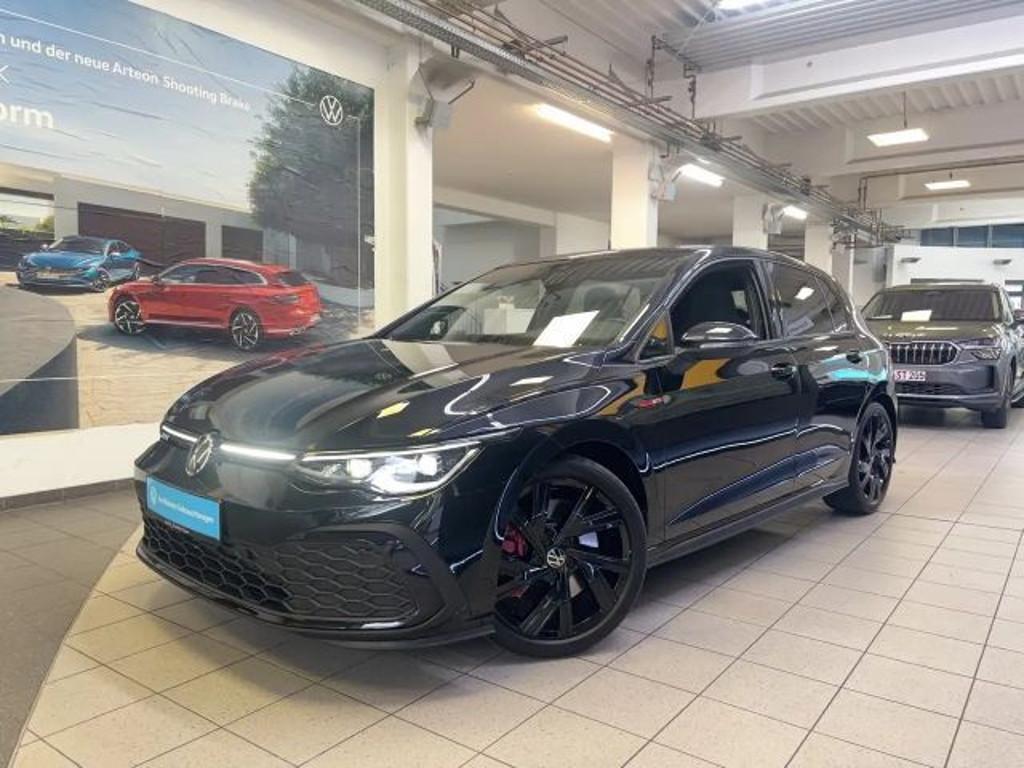Volkswagen Golf 2022 Benzine