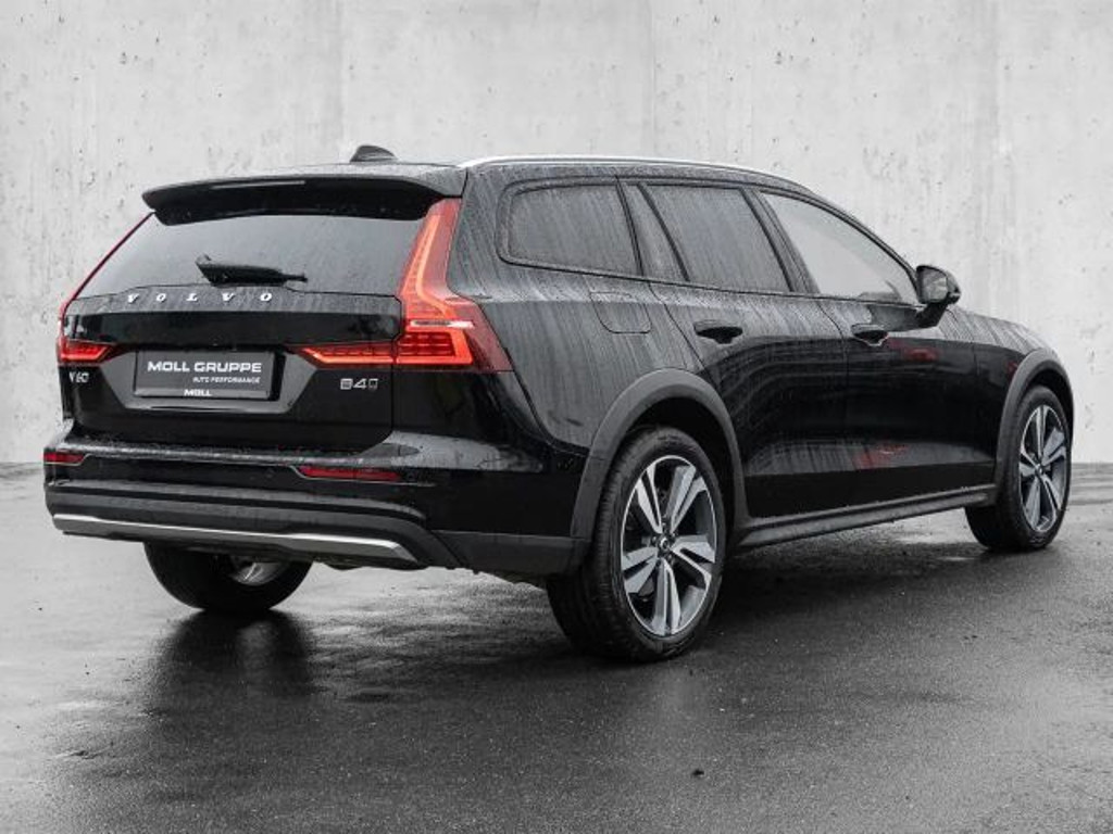 Volvo V60 Cross Country