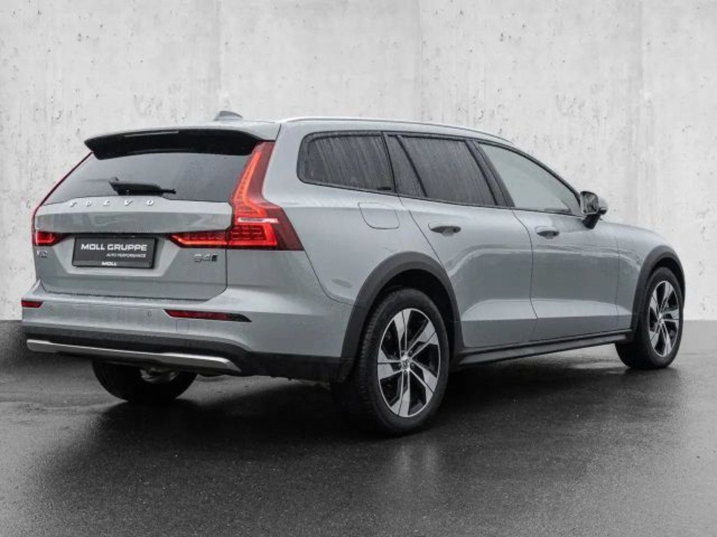 Volvo V60 Cross Country