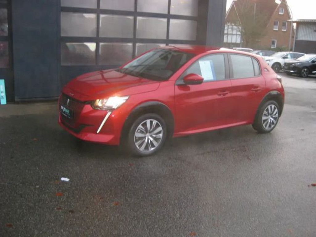 Peugeot e-208