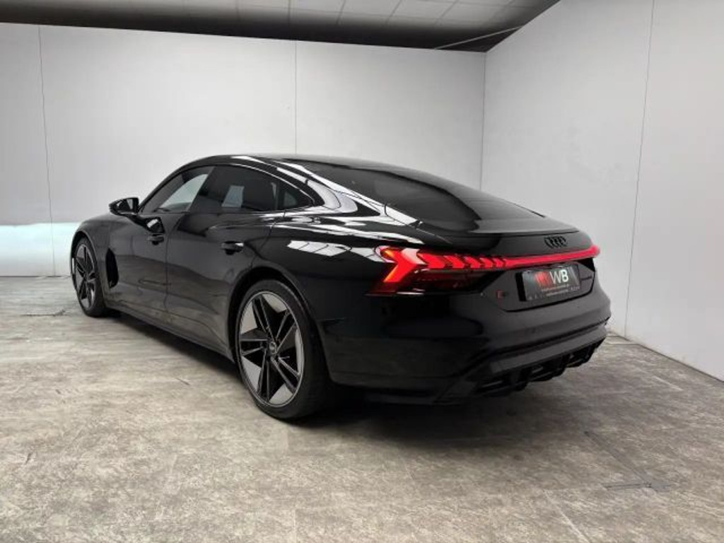 Audi RS e-tron GT