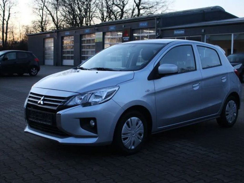 Mitsubishi Space Star 2023 Benzine