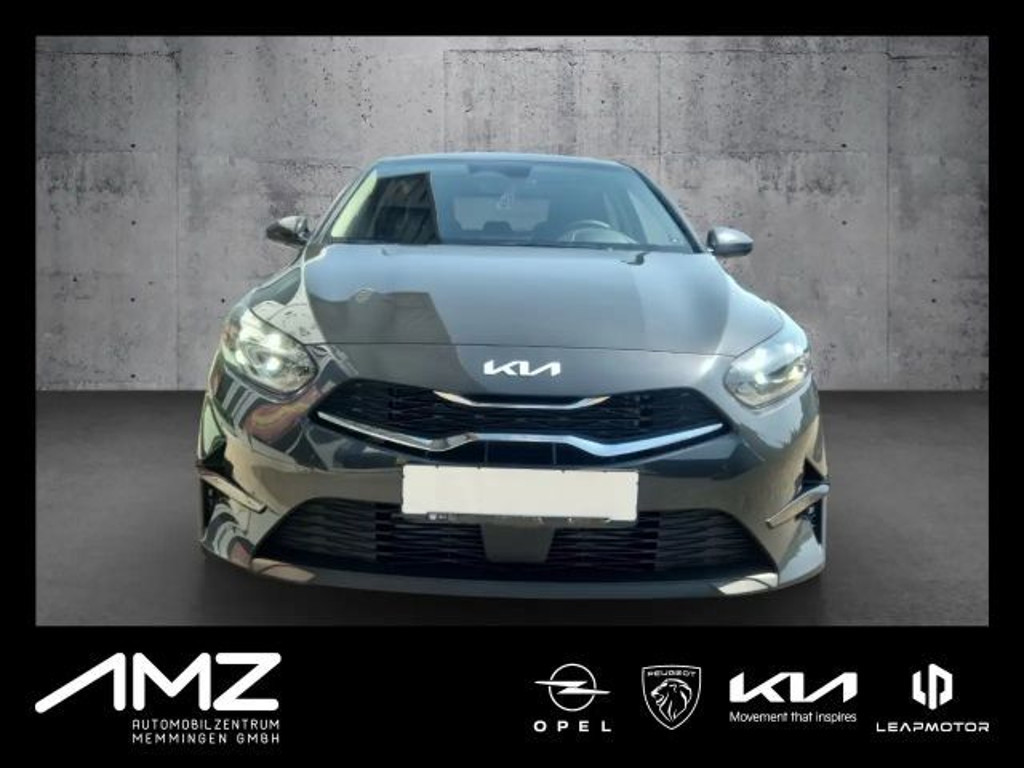 Kia Ceed 2025 Benzine