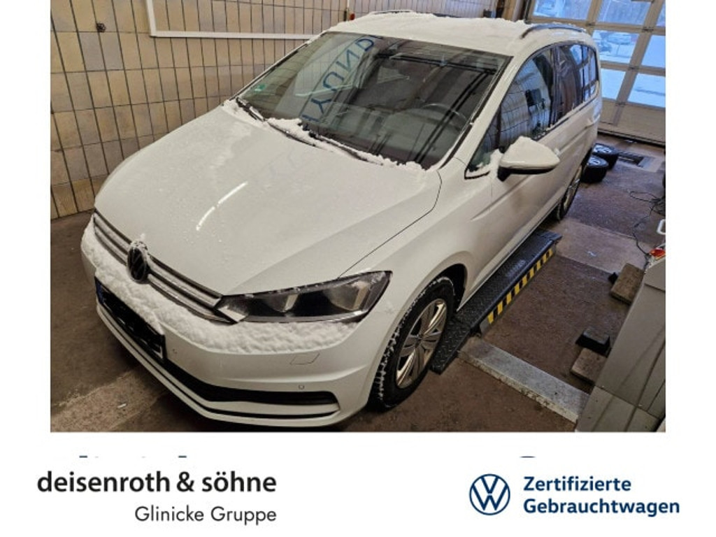Volkswagen Touran 2023 Benzine