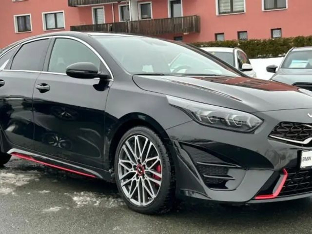 Kia ProCeed