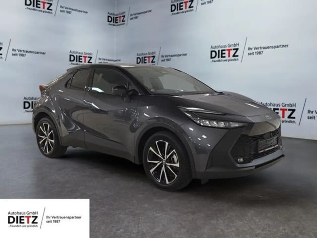 Toyota C-HR 2024 Benzine