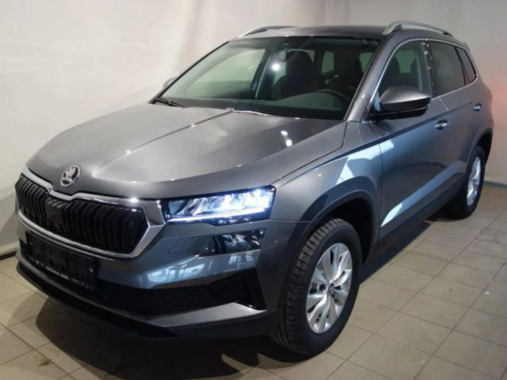 Skoda Karoq 2026 Benzine