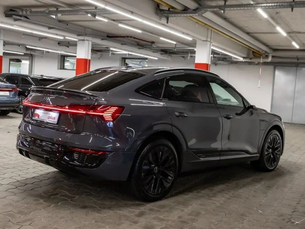 Audi Q8 e-tron