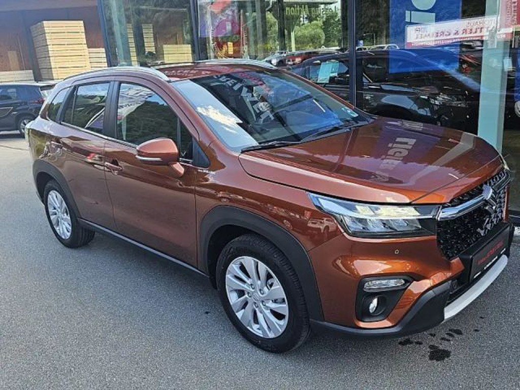 Suzuki S-Cross