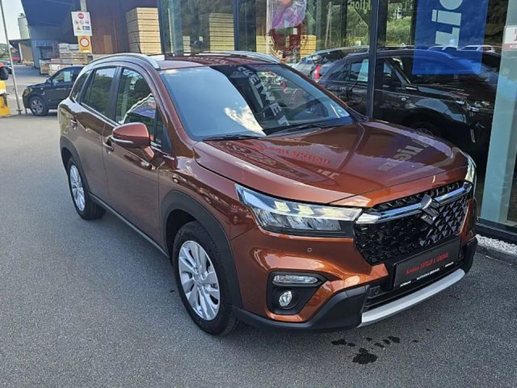 Suzuki S-Cross