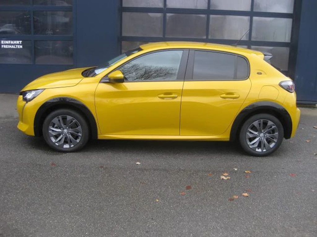 Peugeot e-208