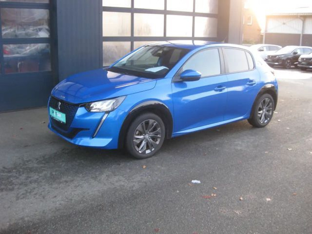 Peugeot e-208