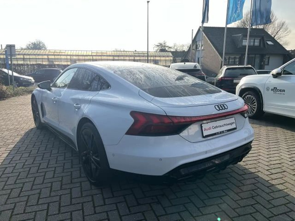 Audi e-tron GT