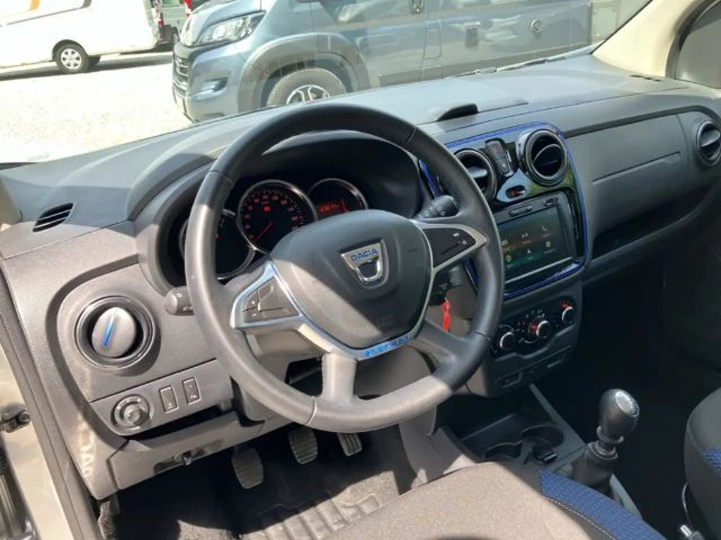 Dacia Lodgy