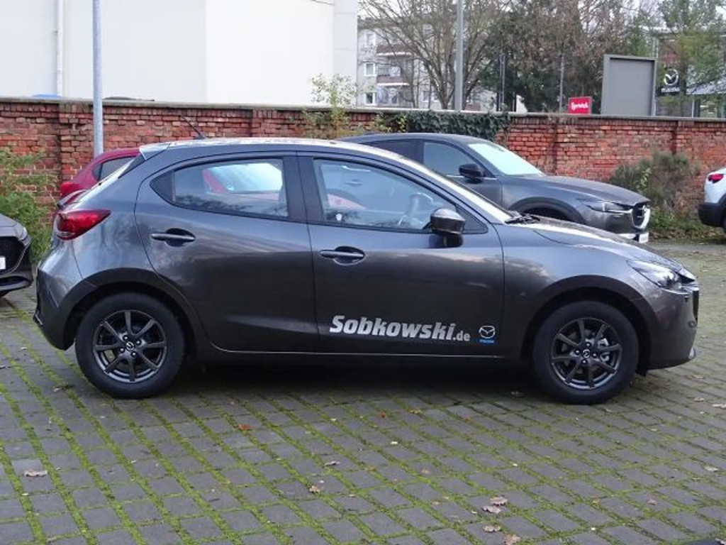 Mazda 2