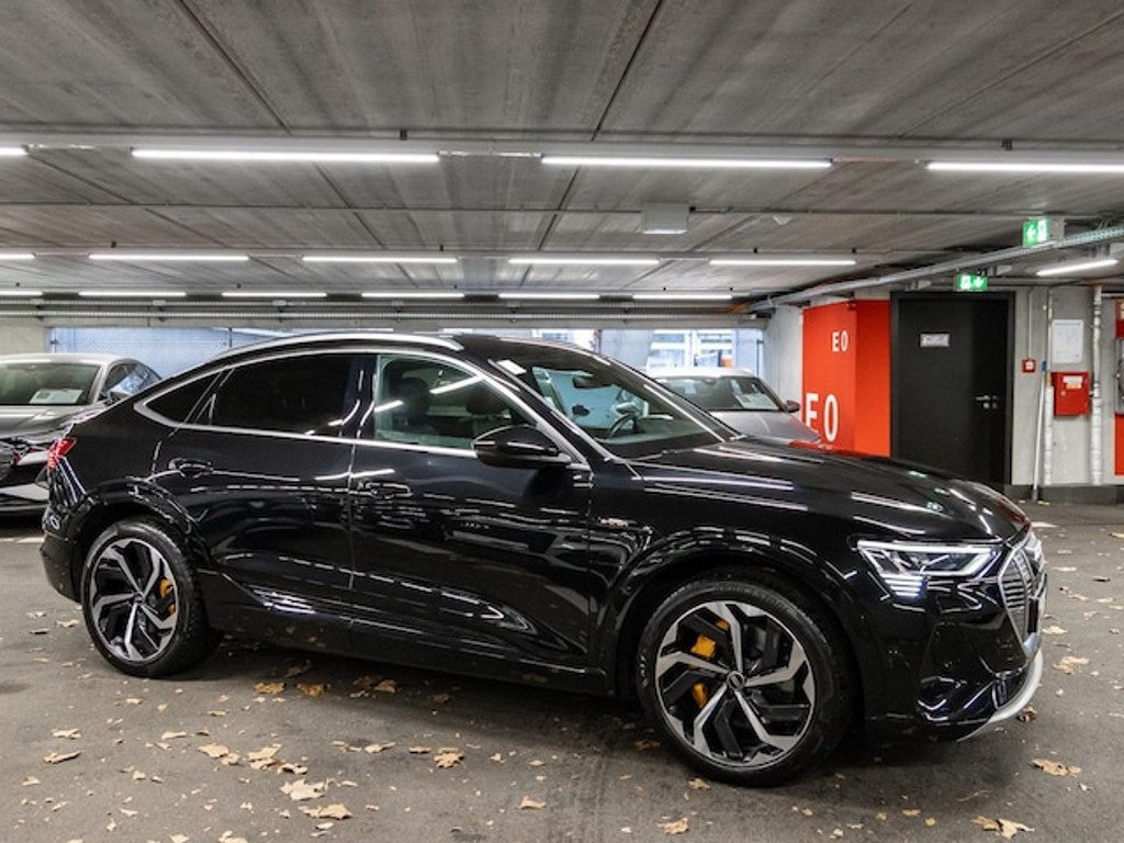 Audi e-tron