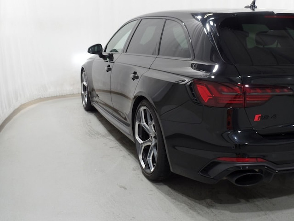 Audi RS4