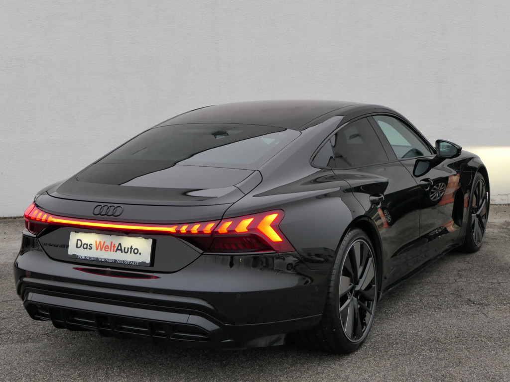 Audi e-tron GT