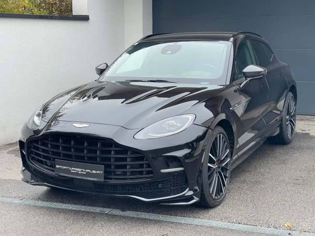 Aston Martin DBX