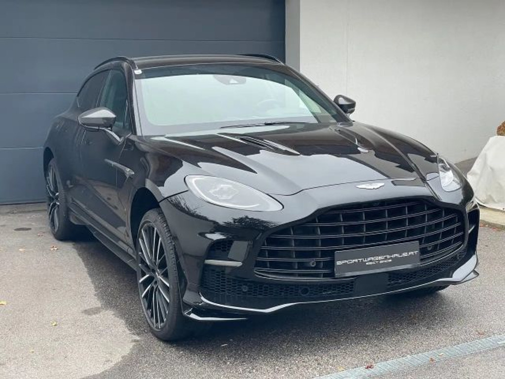 Aston Martin DBX