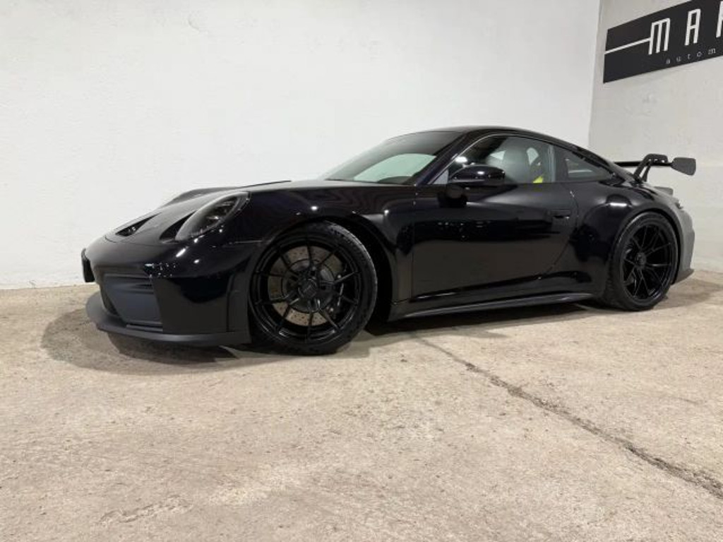 Porsche 992