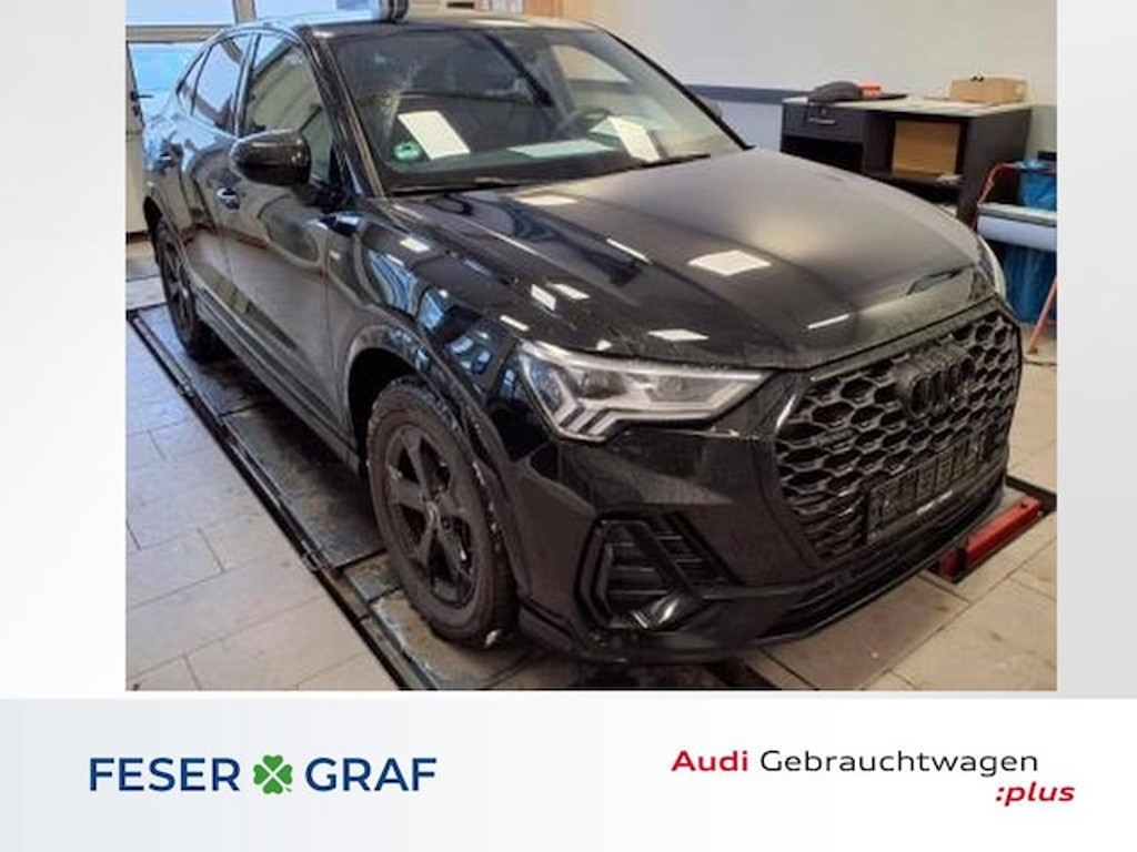 Audi Q3 2023 Benzine