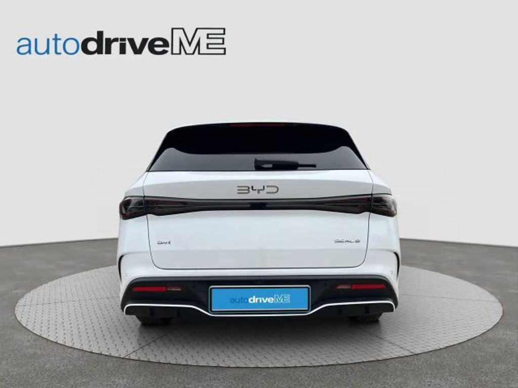 BYD Seal 6
