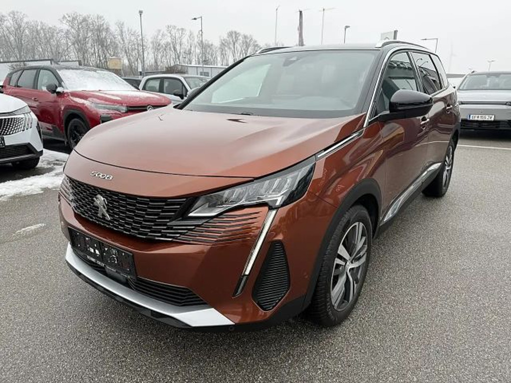 Peugeot 5008 2023 Benzine