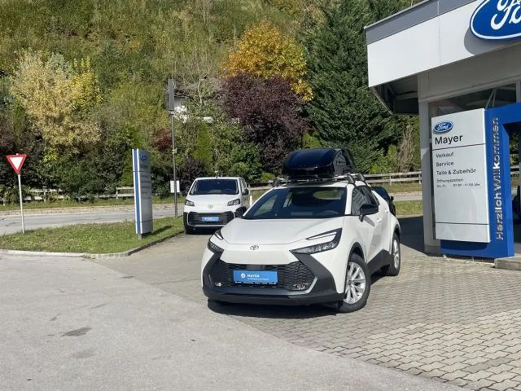 Toyota C-HR 2025 Hybride Benzine