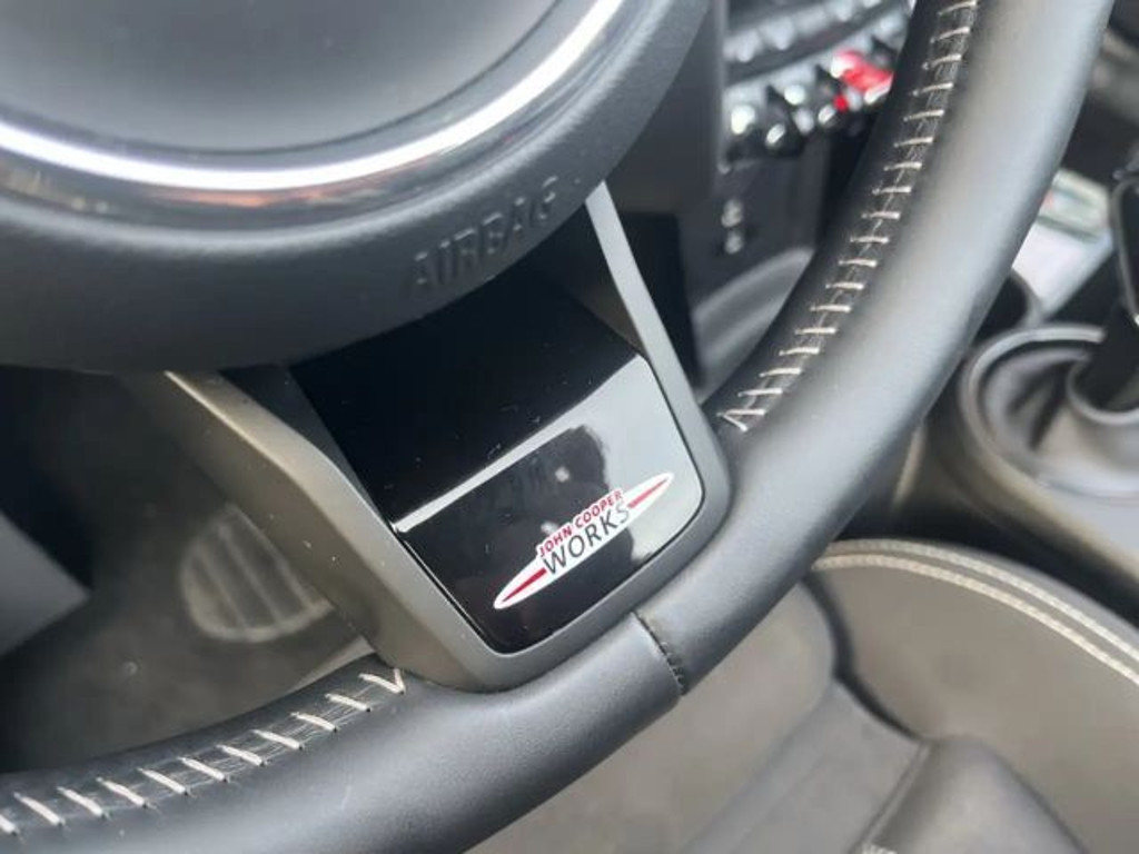 Mini John Cooper Works Cabrio