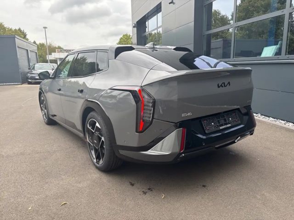 Kia EV4
