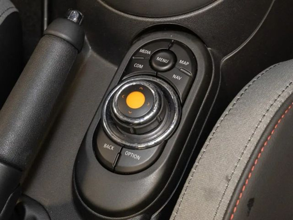 Mini John Cooper Works Cabrio