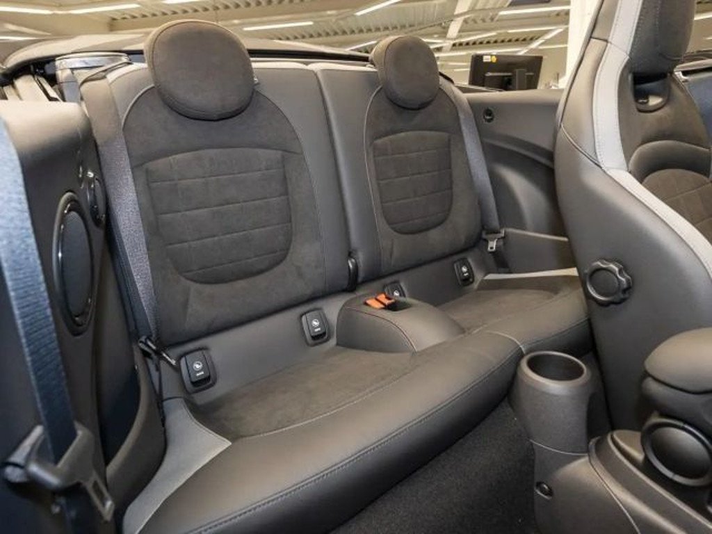 Mini John Cooper Works Cabrio