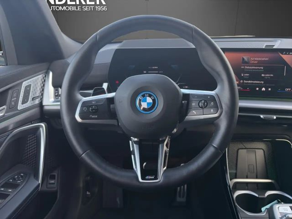 BMW iX2