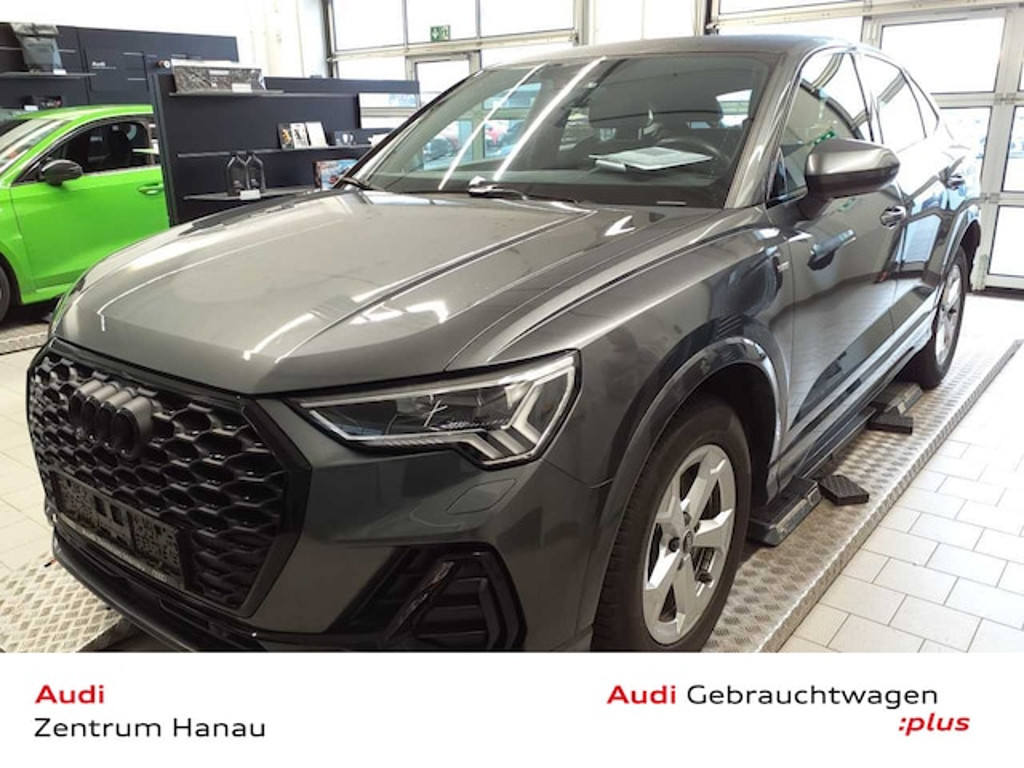 Audi Q3 2022 Benzine