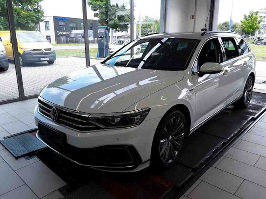 Volkswagen Passat 2022 Hybride Benzine