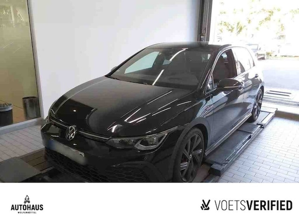 Volkswagen Golf 2023 Benzine