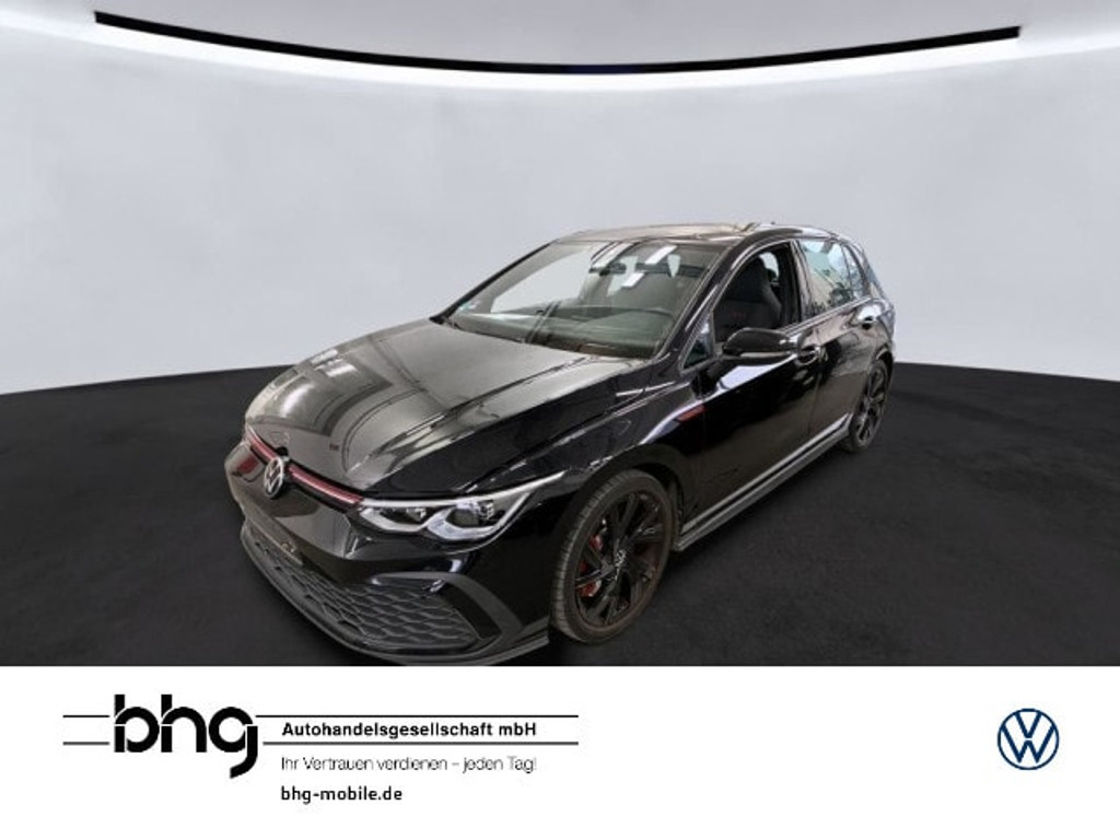 Volkswagen Golf 2023 Benzine