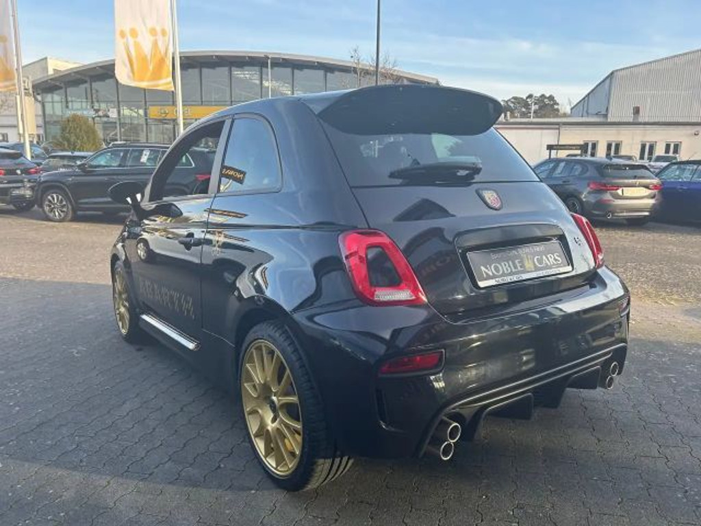 Abarth 695