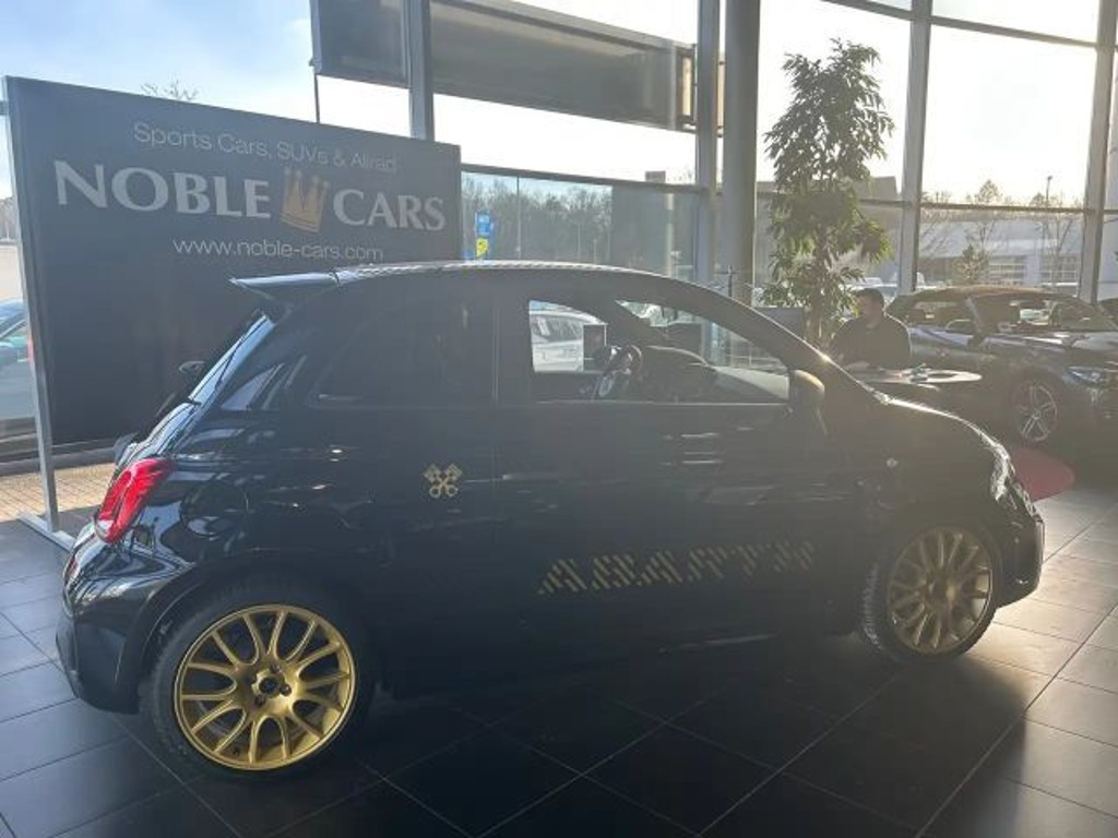 Abarth 695