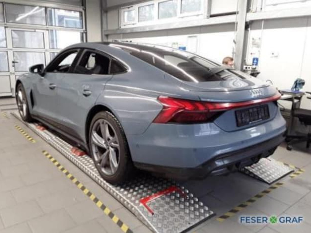Audi e-tron GT