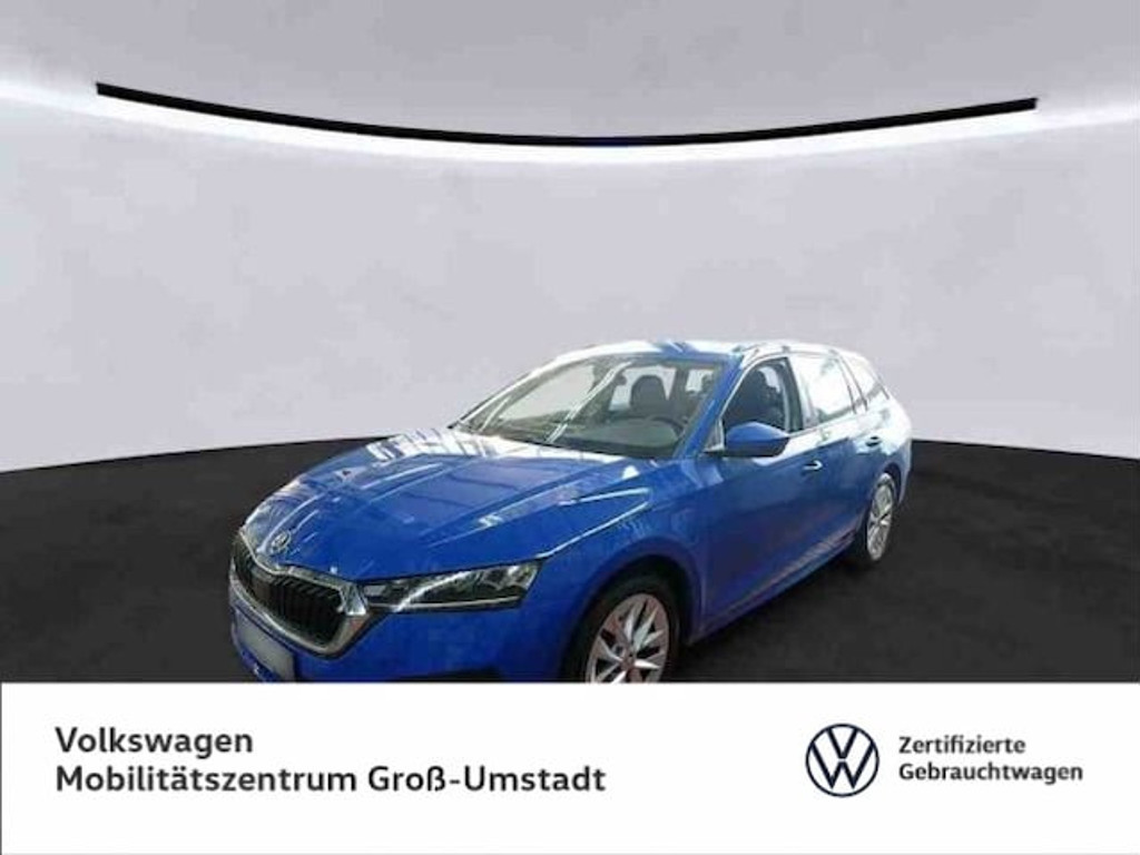 Skoda Octavia 2023 Hybride Benzine