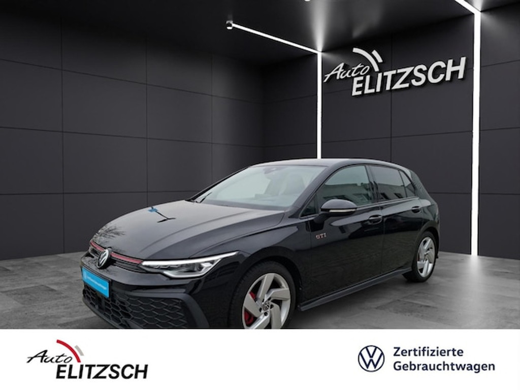 Volkswagen Golf 2024 Benzine