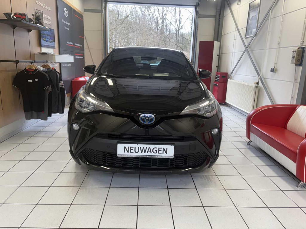 Toyota C-HR 2023 Hybride Benzine