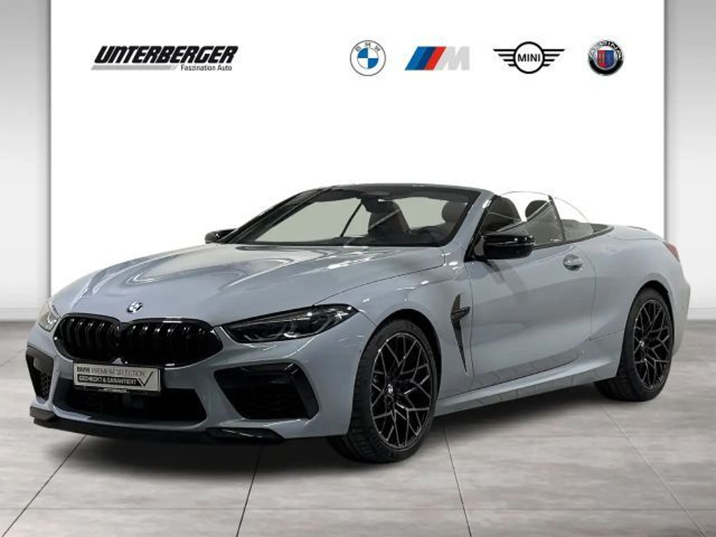 BMW M8 2025 Benzine